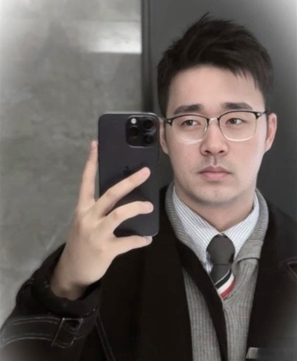 Michael Chen - Operations Manager